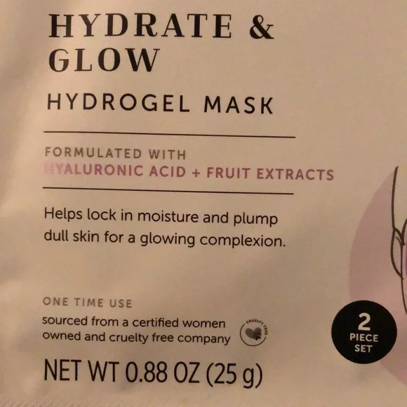 **FREE** Modern Expressions Mask - Hydrate & Glow - Picture 6 of 8